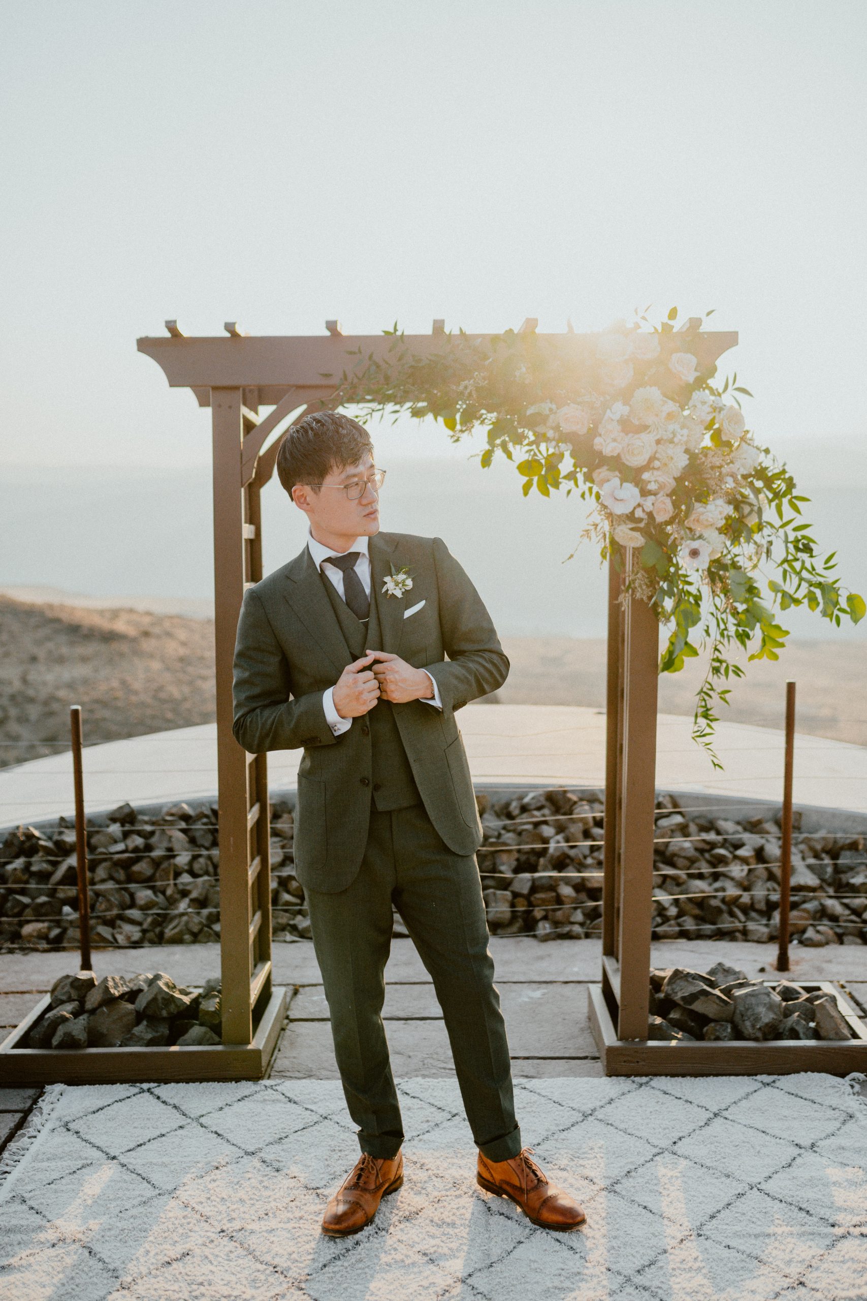 Wedding day groom style photography of grey suit and brown dress shoes, style inspiration for grooms | Washington Elopement, Destination Elopement Photographer, Cave B Inn Elopement Inspiration, Washington Elopement ideas, PNW Fall Wedding Inspiration, Fall Outdoor Wedding Ideas,Fall Wedding Inspiration, PNW Outdoor Wedding Ideas | chelseaabril.com