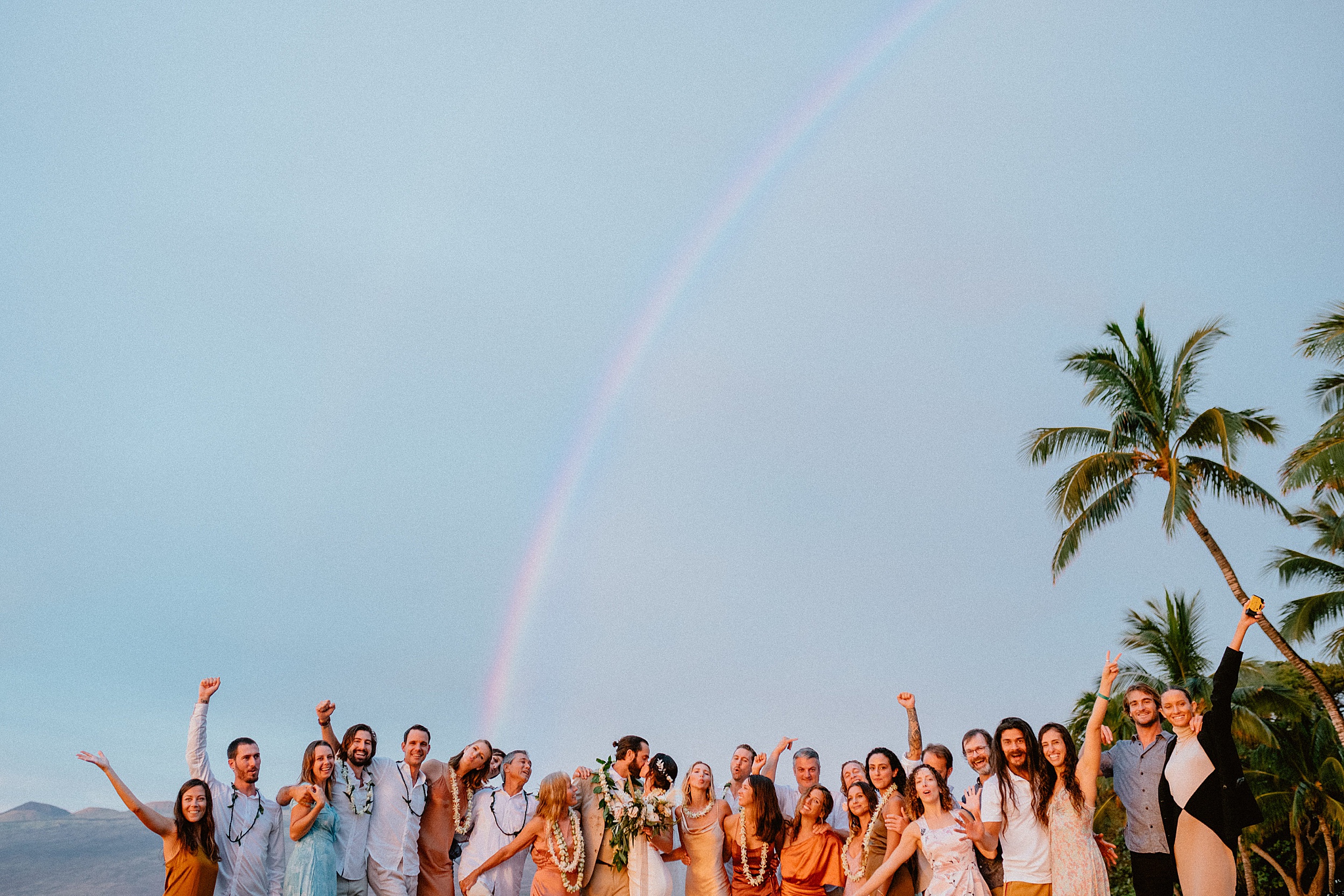 wedding party group puako hawaii landscape
